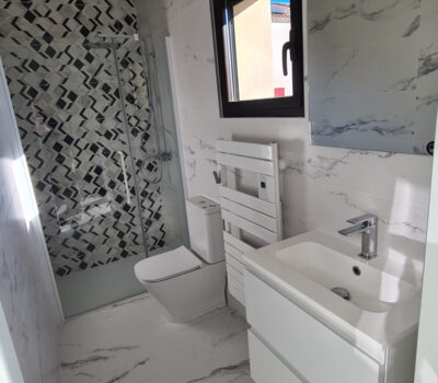 Salle de bain handicap Lunel Hérault mobilité réduite